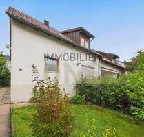 Doppelhaushälfte mit viel Platz für die ganze Familie - Regenstauf / Steinsberg