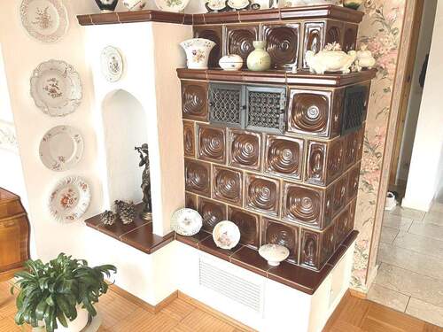 ...vorbei am Kachelofen (Wohnhaus) - 