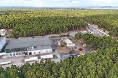 Luftaufnahme Frontansicht - Grundstück in Hoyerswerda