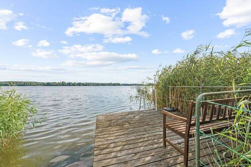 Plattform am Ende des Stegs - 