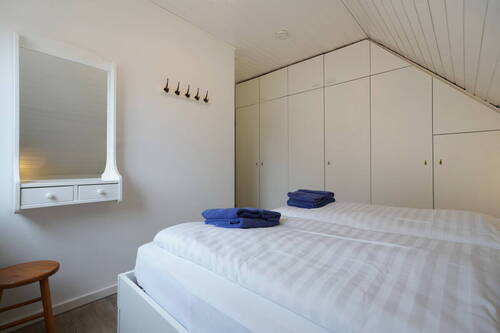 Schlafzimmer 1 - 