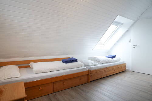 Schlafzimmer 2 - 