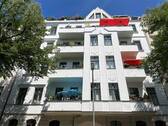 Hausansicht - 2 Zimmer Etagenwohnung zum Kaufen in Berlin