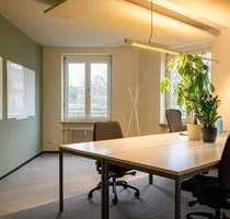 Bürostudio mit 12 Arbeitsplätzen, Küche & Eventfläche in München