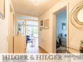 Diele - Blick zum WohnEssraum - 