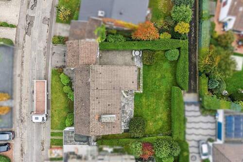 Grundstücks- und Hausansicht - 