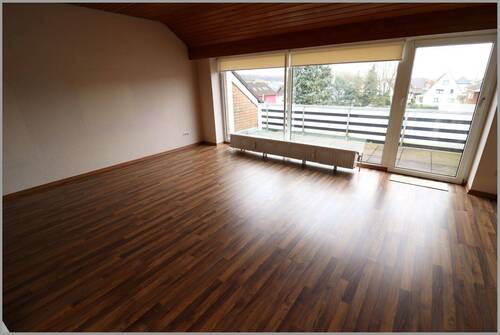 Wohnzimmer - Etagenwohnung mit 79,00 m&sup2; in Hilter zum Kaufen