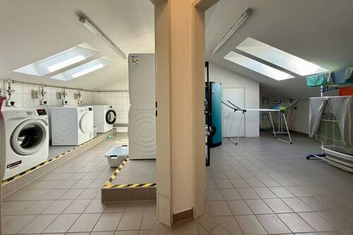 allgemeiner Wasch-/Trockenraum - 