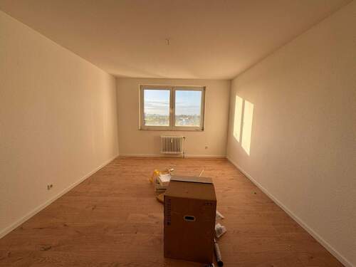 Zimmer 3 - 