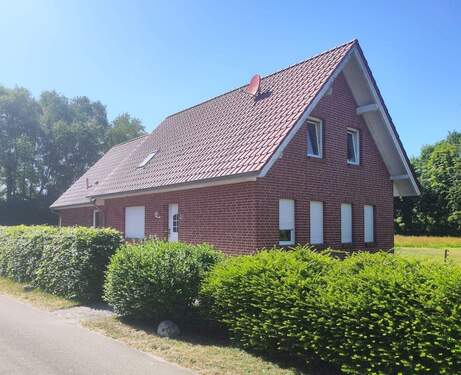 Hausansicht - 6 Zimmer Einfamilienhaus zum Kaufen in Barßel