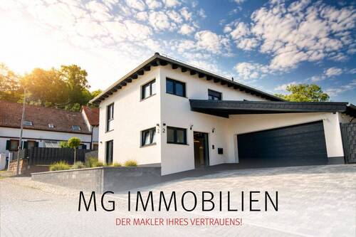 Straßenansicht - MG