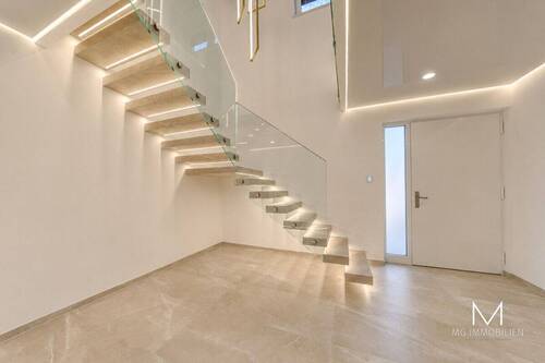 Eingang Treppe - 