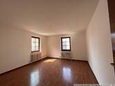 Ansicht Räumlichkeit im Erdgeschoss - Mehrfamilienhaus, Wohnhaus mit 198,10 m² in Weinböhla zum Kaufen