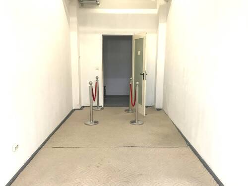 Raum.jpg - Günstiges 1 Zimmer BüroPraxisfläche direkt am Kindergarten in Spandau
