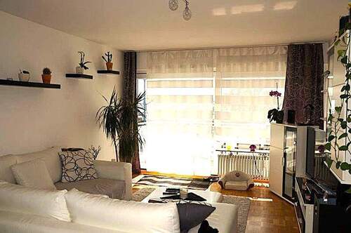 Wohnen / Essen - 3 Zimmer Etagenwohnung in Waldbronn