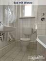 Bad mit Wanne - 