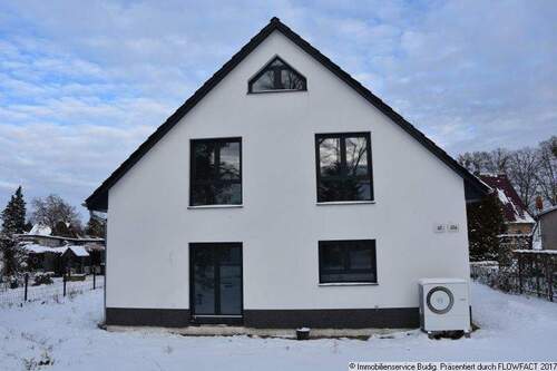 Giebelansicht - Doppelhaushälfte mit 118,00 m&sup2; in Werneuchen zum Kaufen