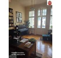 Hochherrschaftliche 5 Zimmerwohnung mit Parkett, Dielen und Balkon, TOP Lage im Bayrischen Viertel - Berlin Wilmersdorf