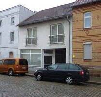 --- Für Gewerbe oder Privat - WerkstattLager mit Behinderten-WC --- - Weißenfels