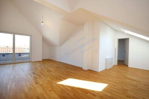 HELLER, OFFENER WOHNRAUM - WOHNTRAUM - 1.290,00&nbsp;EUR Kaltmiete, ca.&nbsp; 80,60&nbsp;m&sup2;&nbsp;Wohnfl&auml;che