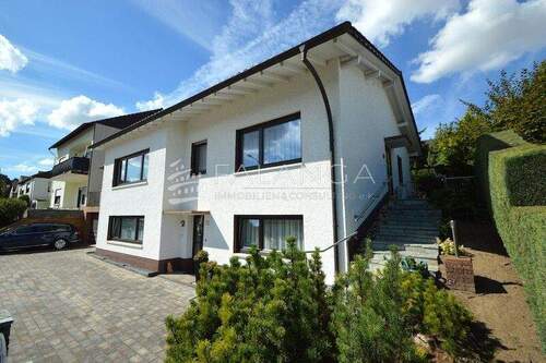 Haus Außenansicht - Einfamilienhaus mit 156,00 m&sup2; in Zornheim zum Kaufen