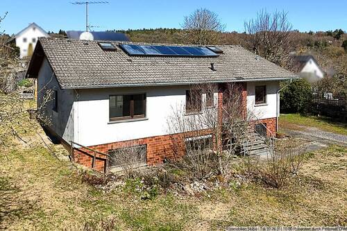 Blick von vorne links - 