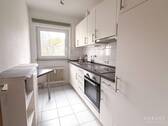 Küche - 2 Zimmer Etagenwohnung zur Miete in Stuttgart