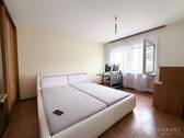 Schlafzimmer - 2 Zimmer Etagenwohnung in Stuttgart