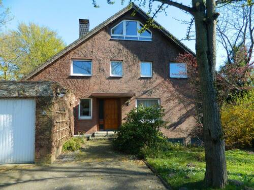 4_Front - Einfamilienhaus mit 260,00 m² in Krefeld zum Kaufen