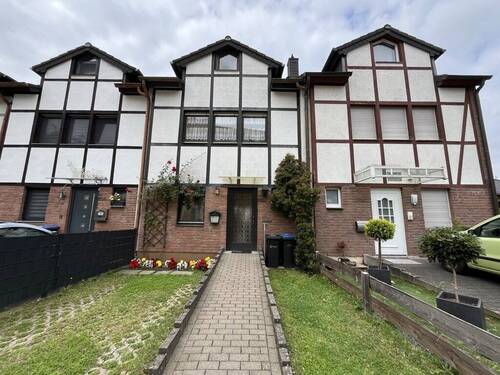 Straßenseite - 5 Zimmer Einfamilienhaus zum Kaufen in Stolberg