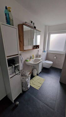 Badezimmer im 1. Obergeschoss - 