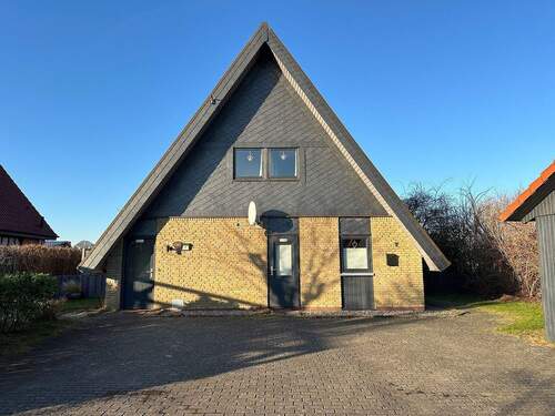 Front - Mehrfamilienhaus, Wohnhaus mit 105,00 m&sup2; in Kronsgaard zum Kaufen