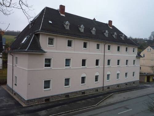 Außenansicht (7).JPG - Dachgeschosswohnung - 340,00 EUR Kaltmiete, ca.  55,00 m² Wohnfläche
