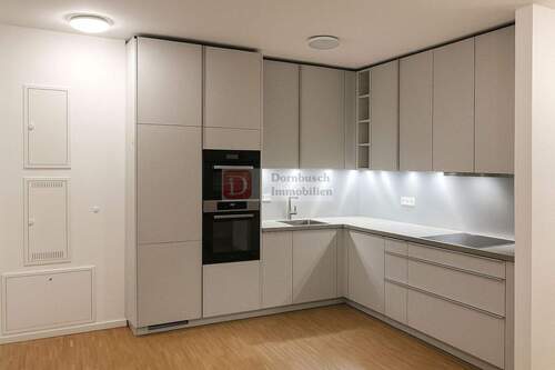 Einbauküche - 3 Zimmer Etagenwohnung in Frankfurt am Main / Gallusviertel