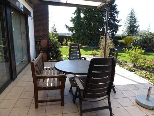 ebenerdige Terrasse - 