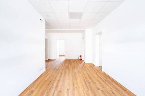 SO200970-HDR-1 - 4 Zimmer Büro in Regensburg