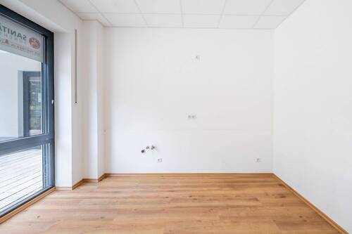 SO200957-HDR-1 - Büro mit 90,00 m&sup2; in Regensburg zur Miete