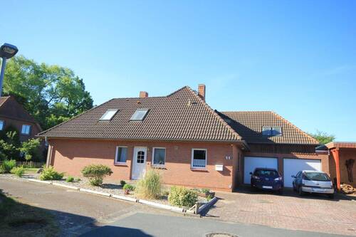 Straßenansicht - 7 Zimmer Einfamilienhaus in Dörverden