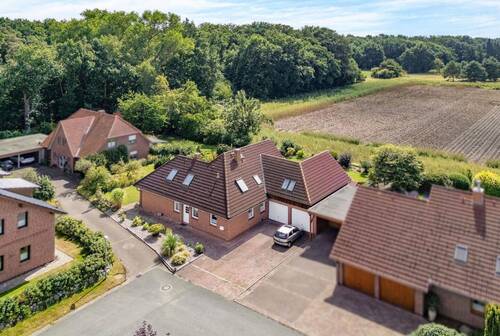 Luftbild - Einfamilienhaus mit 197,80 m&sup2; in Dörverden zum Kaufen