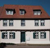 3-Räume: großzügig und saniert im historischen Altbau - Oschersleben