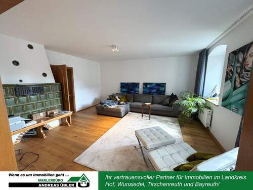 Wohnzimmer - Mehrfamilienhaus, Wohnhaus mit 265,00 m² in Nordhalben zum Kaufen
