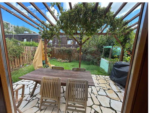Terrasse mit Pergola - 