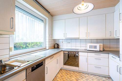 Küche - 6 Zimmer Reihenendhaus in Waiblingen