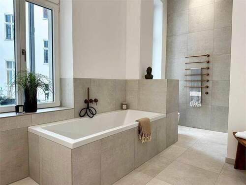 Master Bad Ansicht 1 Muster WE - Etagenwohnung mit 200,10 m&sup2; in Berlin zum Kaufen