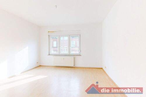 Gut geschnittenes Schlafzimmer der Wohneinheit 2 - 