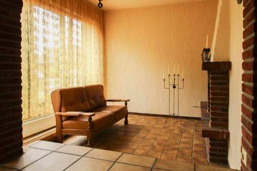 EG Wohnzimmer 02 - 5 Zimmer Einfamilienhaus in Lingen