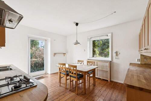 Wohnküche - 6 Zimmer Einfamilienhaus zum Kaufen in Berlin