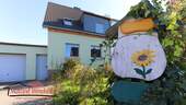 Frontansicht - Zuhause mit Herz - charmante DHH in der Tribseer Siedlung