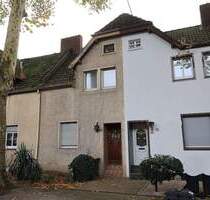 Schönes altes Zechenhaus, sanierungsbedürftig mit Potenzial - Duisburg Hochemmerich