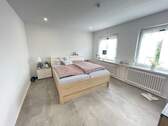 Schlafzimmer EG - 